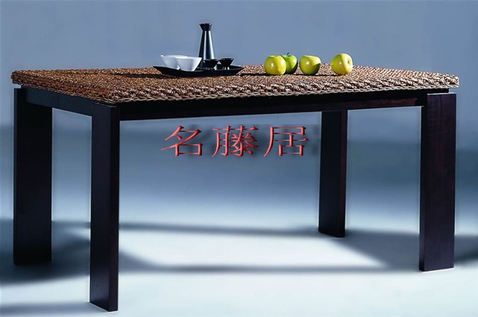 藤餐桌,藤桌,藤製餐桌,藤椅,藤製餐椅,藤餐椅,藤椅專賣店,藤椅沙發工廠,藤椅工廠,藤桌工廠,藤椅批發,藤桌批發
名藤居家具