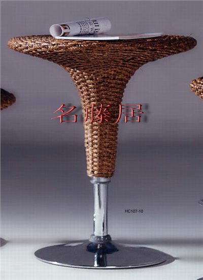 藤製吧台椅